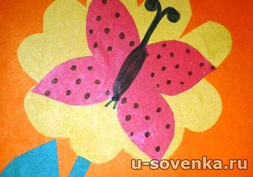 Бабочка - аппликация из цветной бумаги Бабочка - аппликация из цветной бумаги